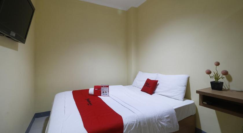 Reddoorz Near Itc Cempaka Mas 30/54
