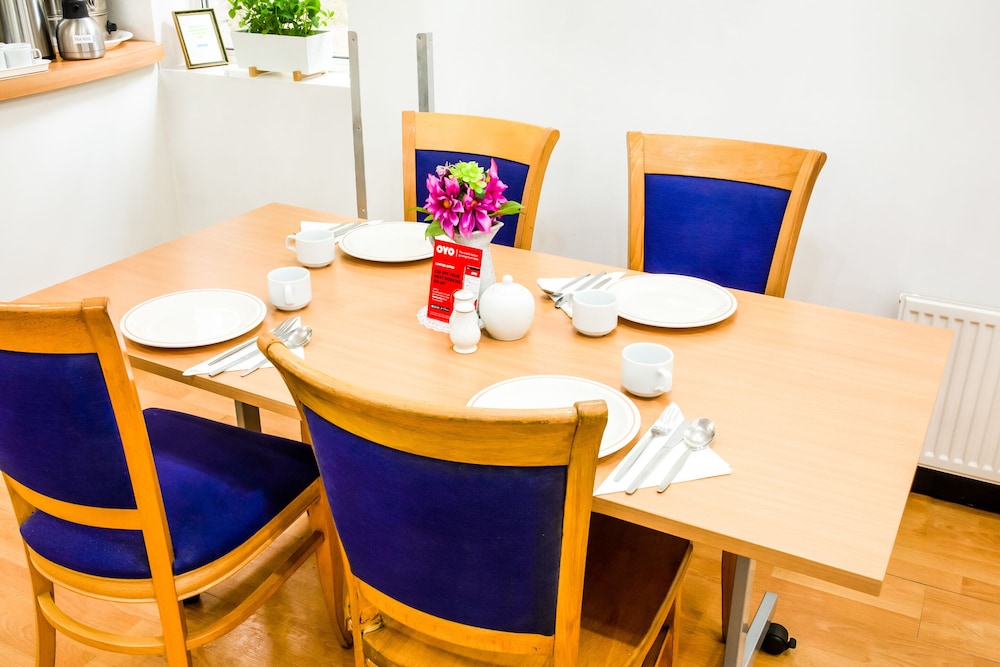 OYO Townhouse New England, London Victoria 27/33