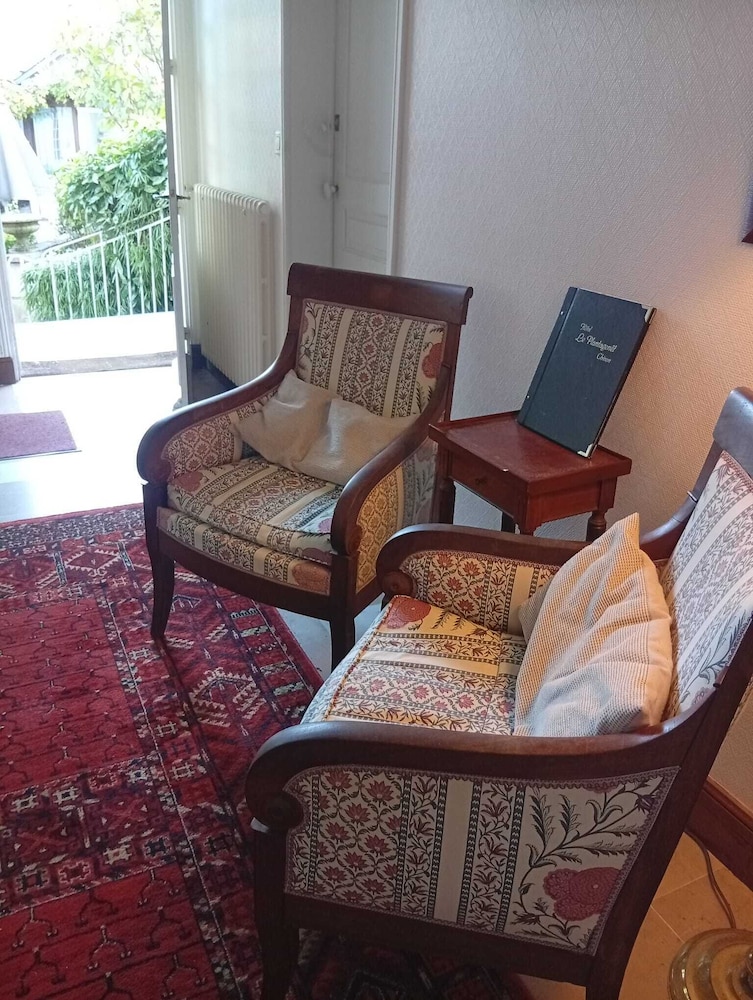 Citotel Le Plantagenet 44/65