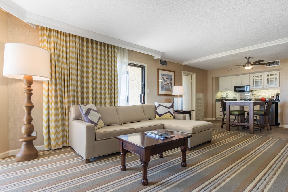 OMNI HILTON HEAD OCEANFRONT RESORT 45/78