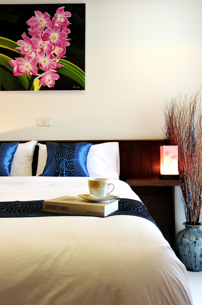 Ruen Buathong Boutique Guest House 54/64