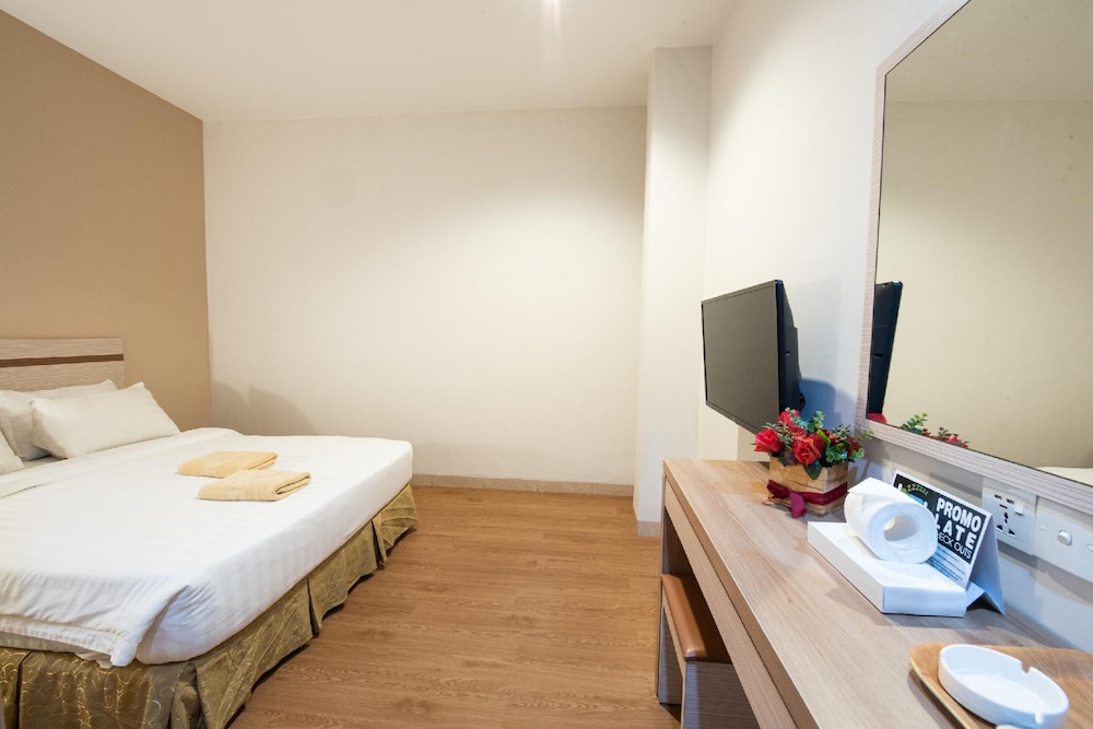 Lovina Inn Penuin 14/22