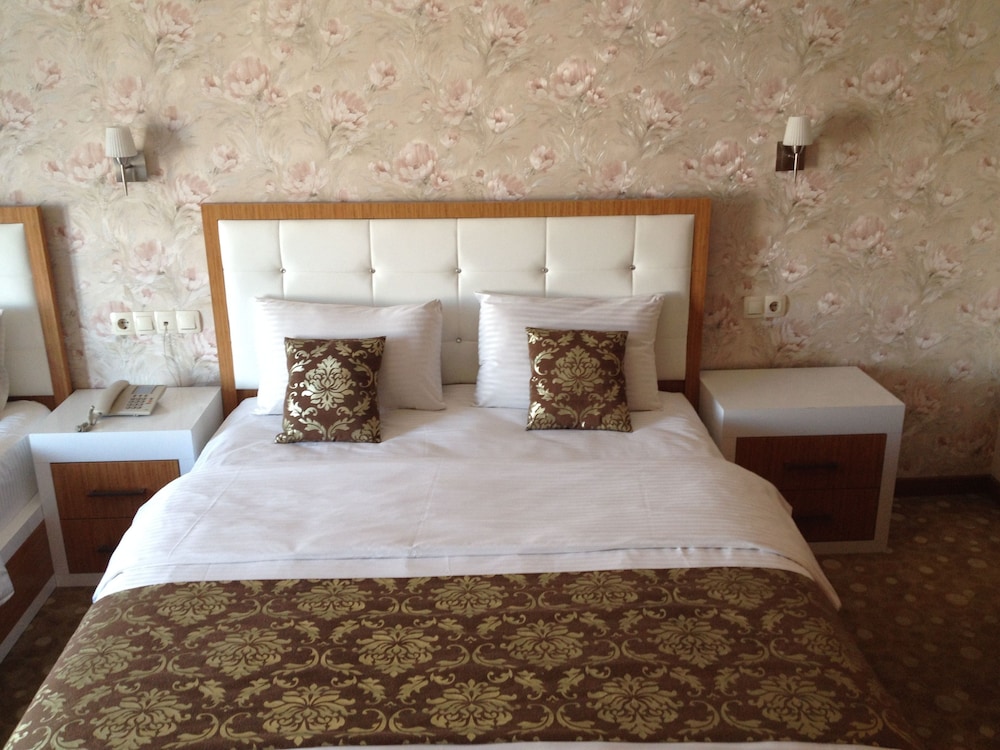 Cebeciler Hotel 20/42