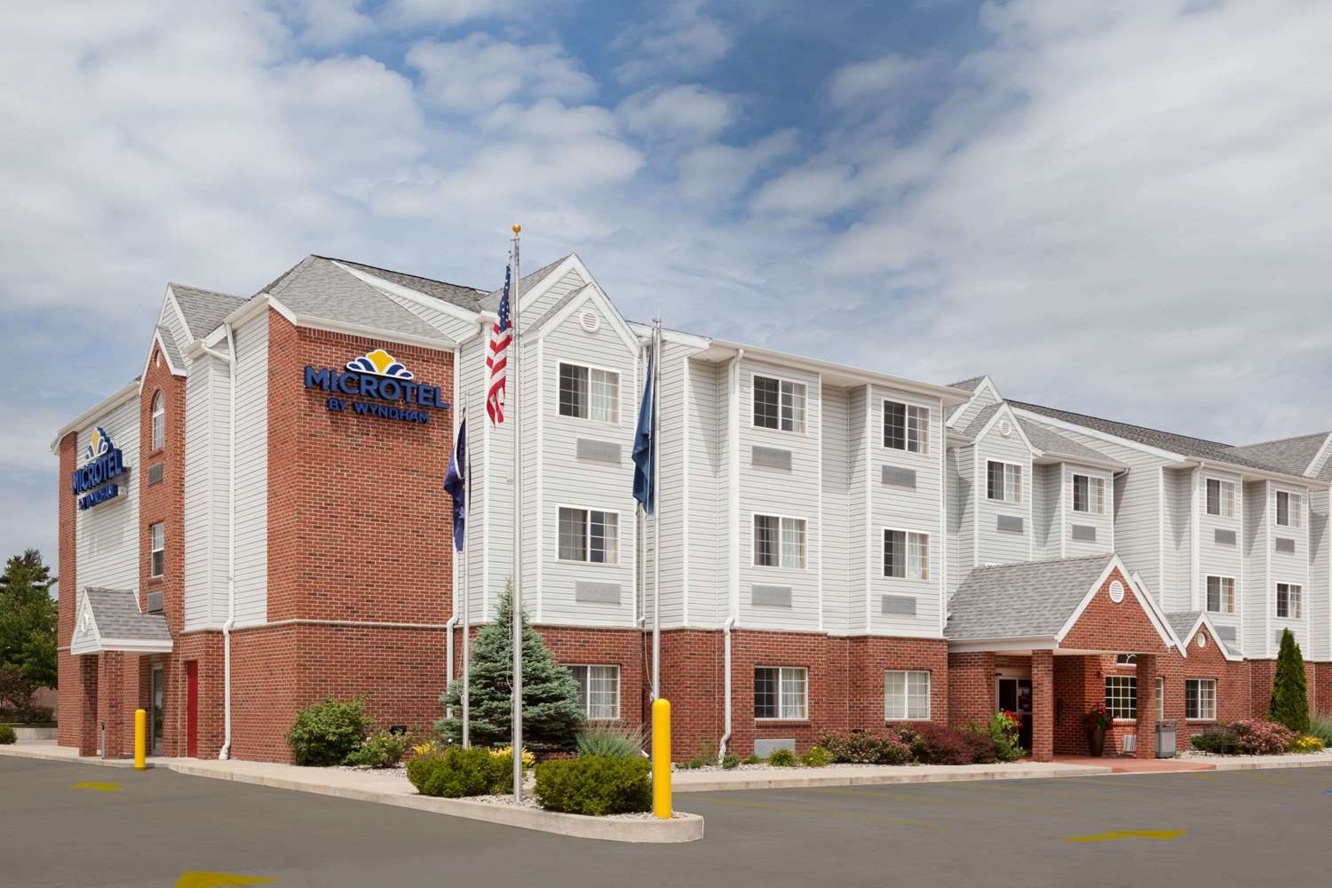 Microtel Inn Suites by Wyndham South Bend at Notre Dame 1/11