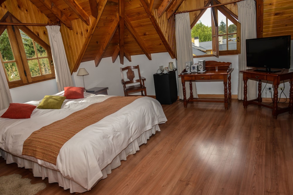Le Chatelet Hotel 50/55