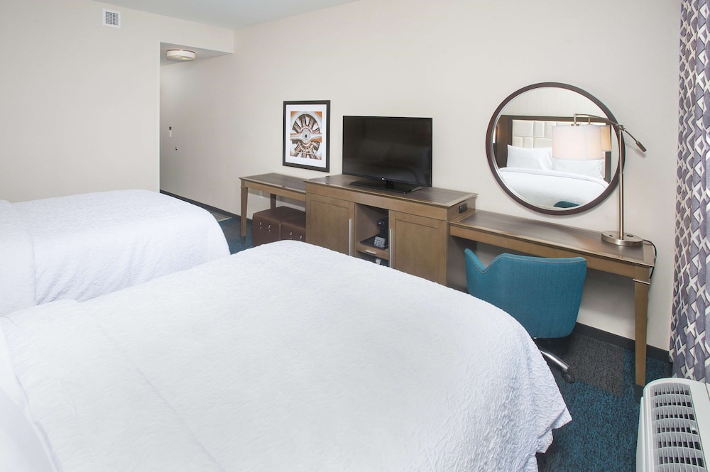 Hampton Inn Suites Lax el Segundo 14/61