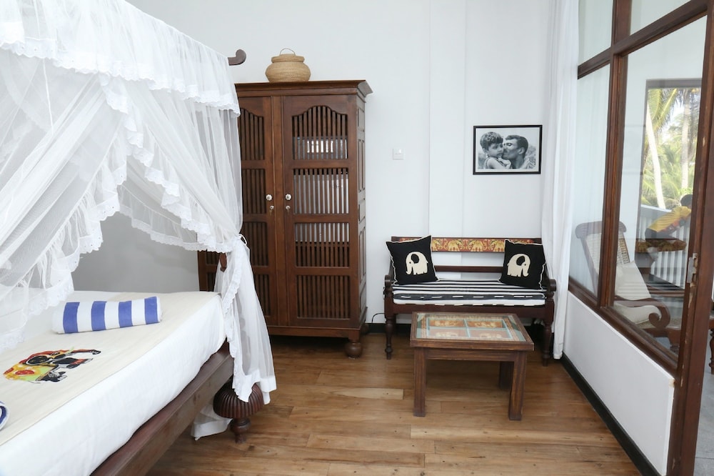 Sea World Boutique Hotel 12/50
