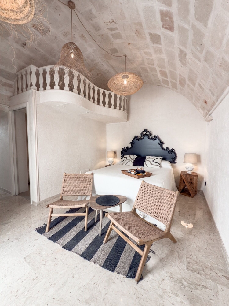 Bellavista Suites 30/50
