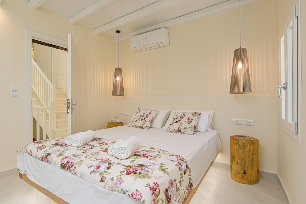 Naxian Queen Luxury Villas And Suites 29/77