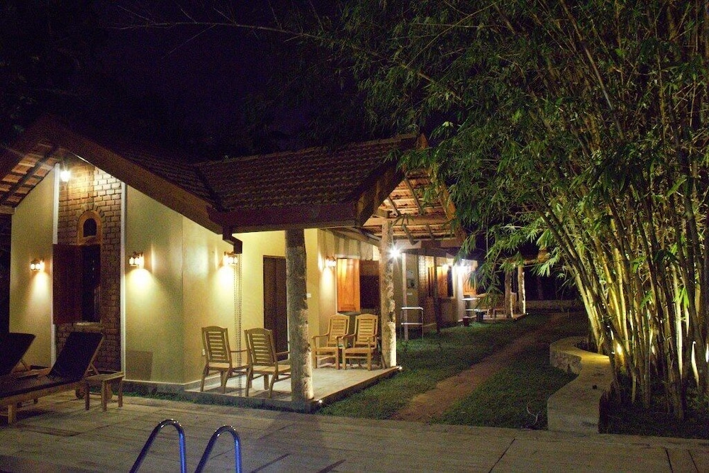 Villa Shade 22/50