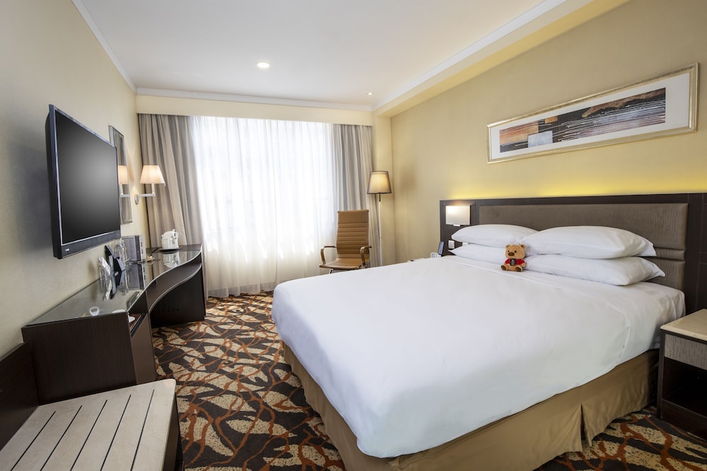 DELUXE, DOUBLE BED