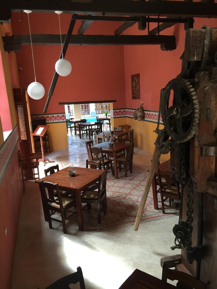 HOTEL HACIENDA SAN FRANCISCO TZACALHA 46/63