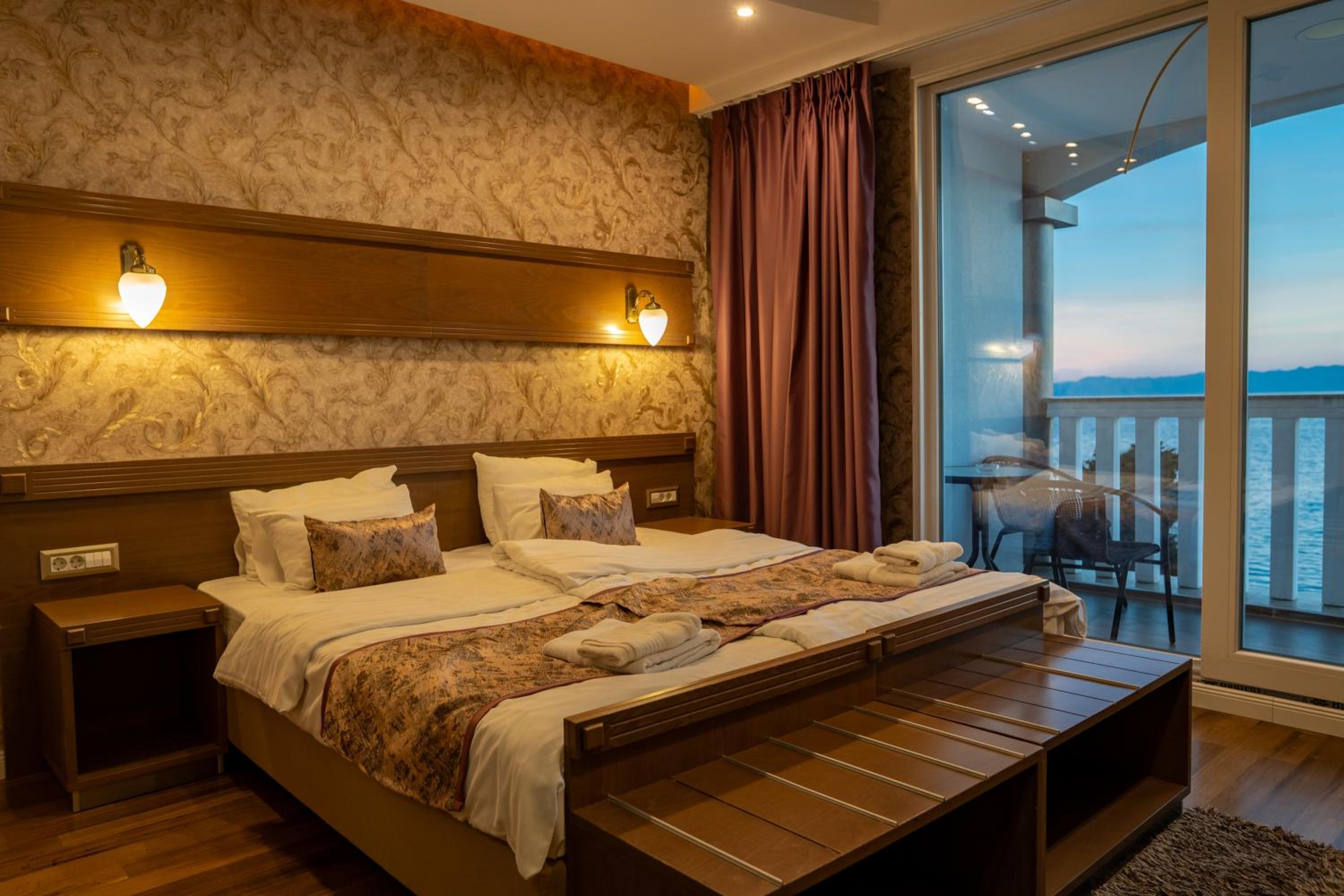 City Palace Hotel 7/50