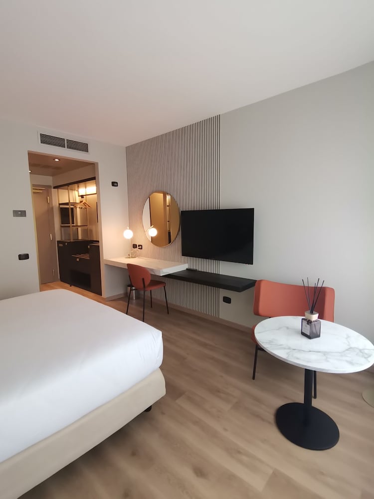 Agora Palace Hotel 23/65