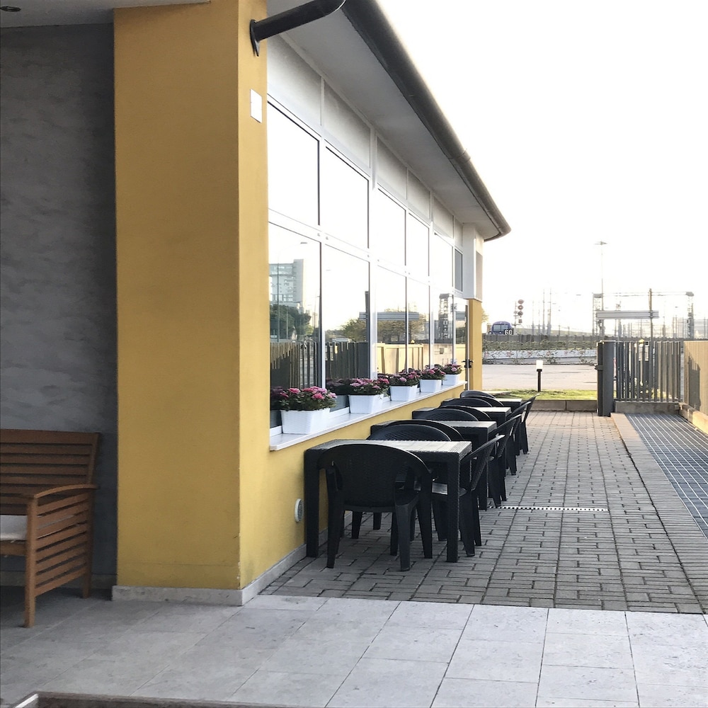 Hotel Alveri 21/34