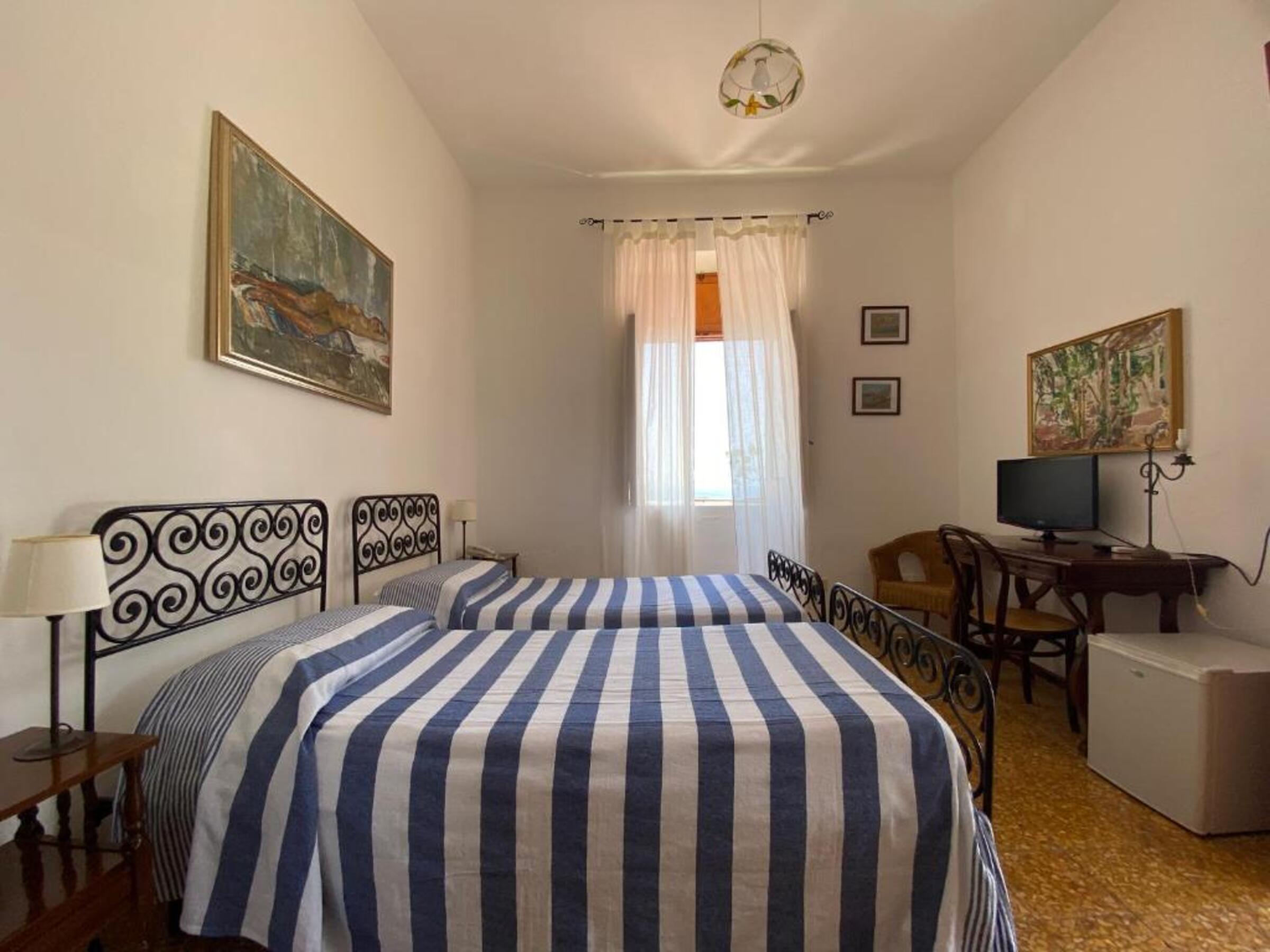 Standard, Double Bed, Sea Side