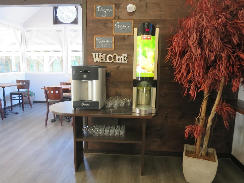 Hotel Wood Inn Merignac 9/52
