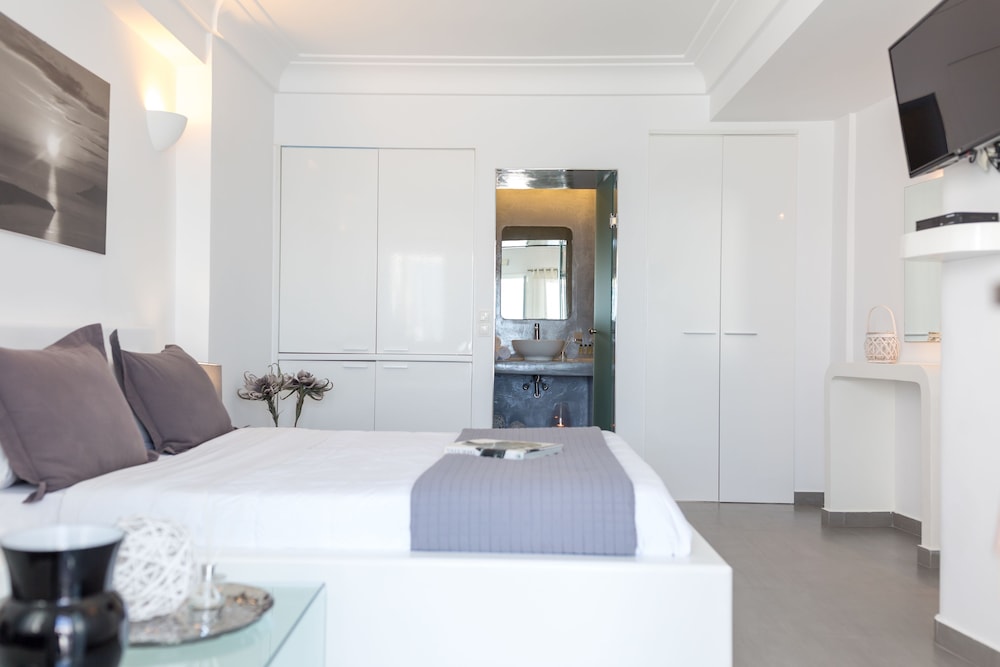 DREAMING VIEW SUITES 10/60