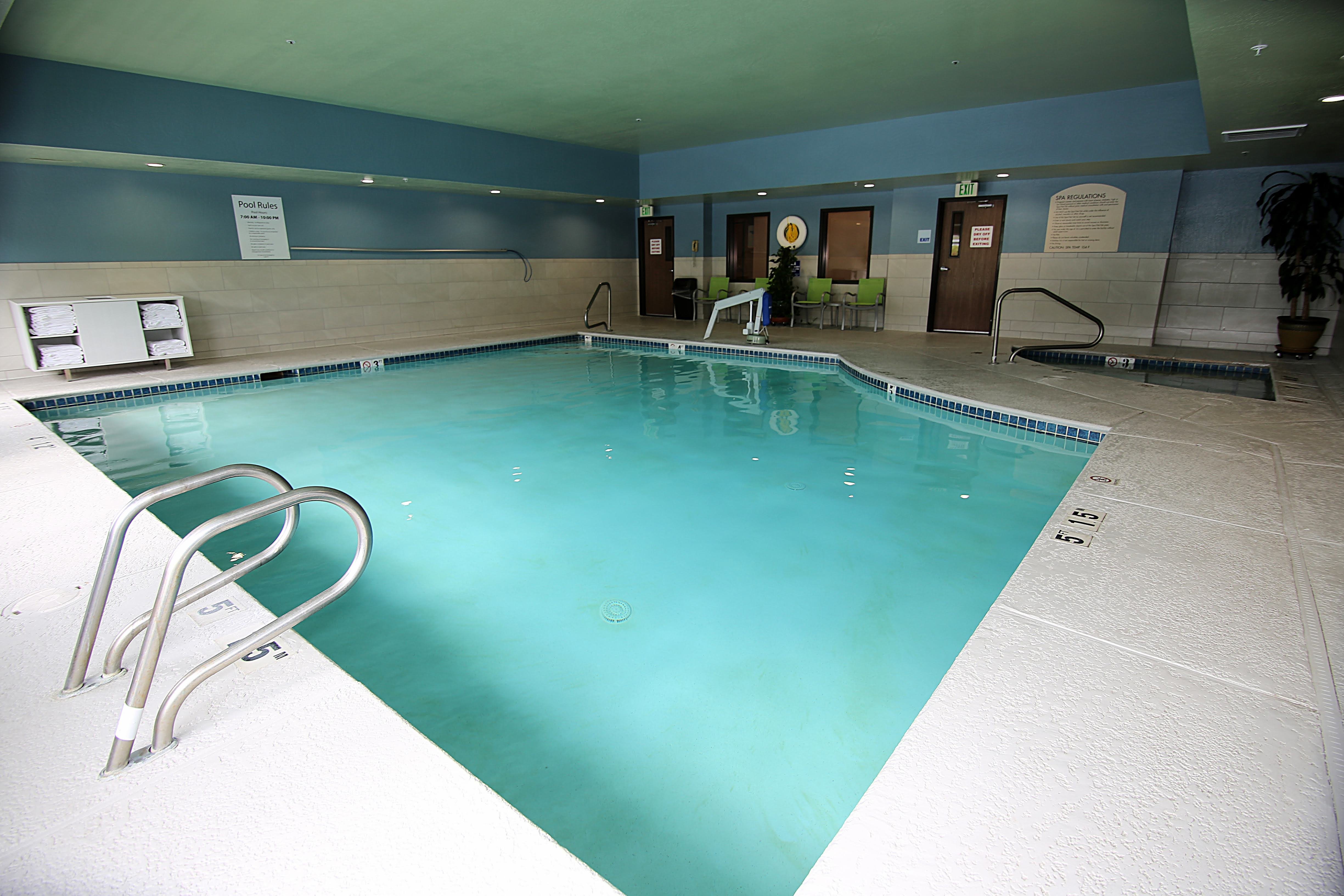 Holiday Inn Express Hotel And Suites Ashland 31/55