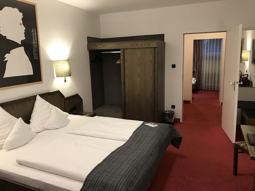 Hotel Nymphenburg City 25/72