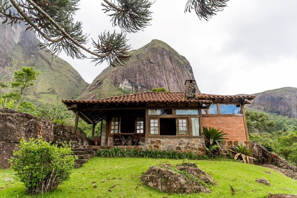 Pousada das Araras 83/88
