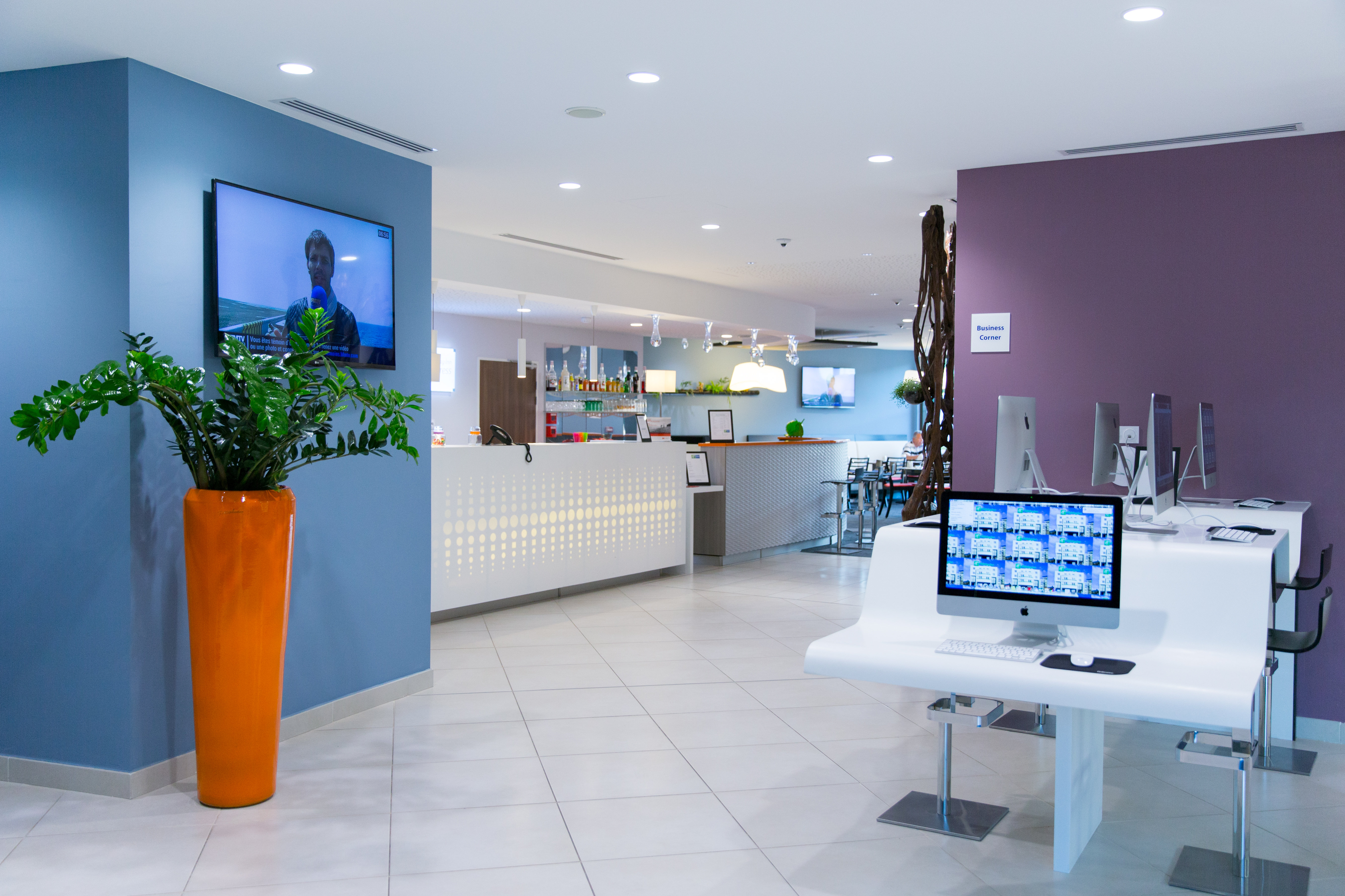 Holiday Inn Express Toulon Est 12/60