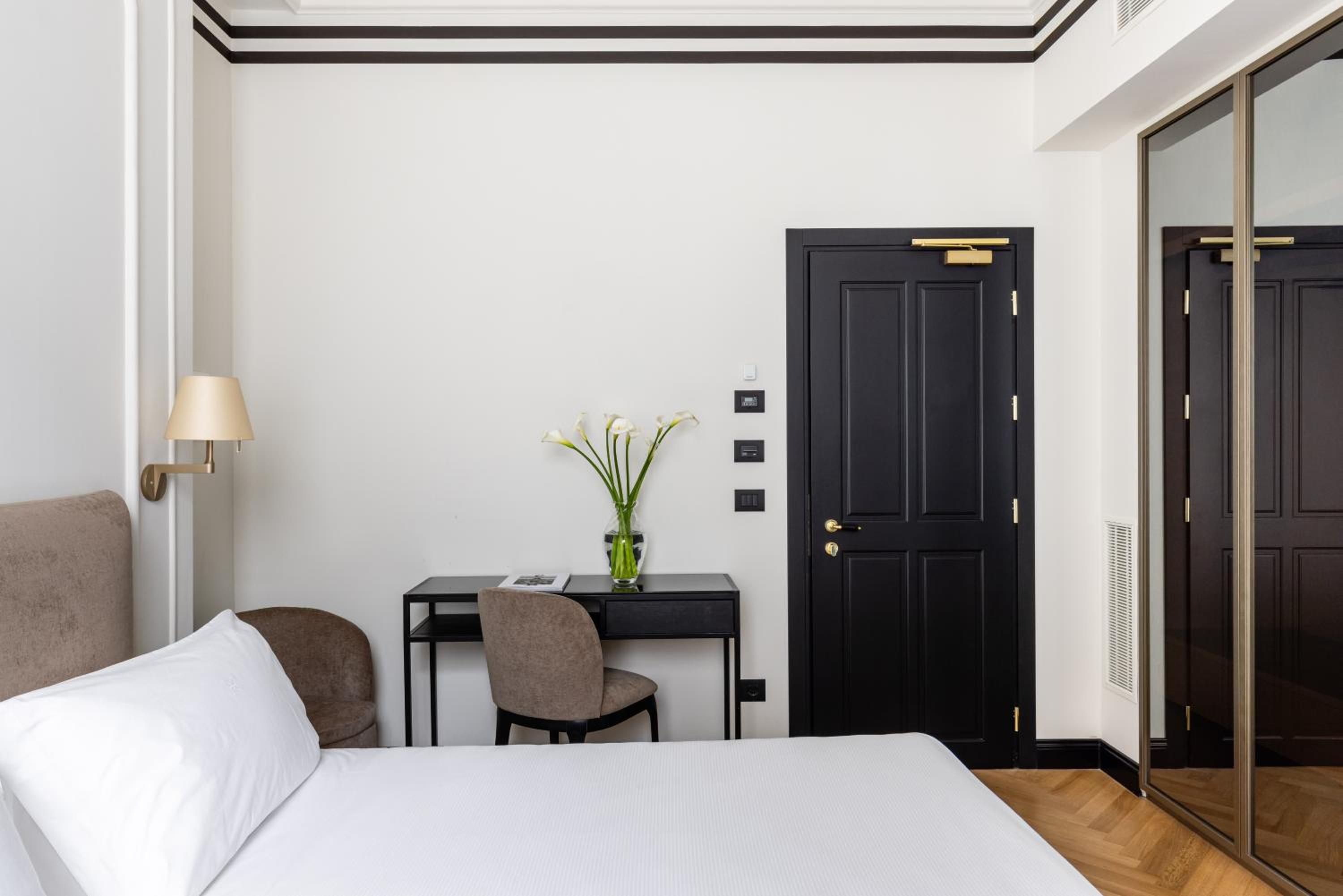 غرفة بسرير مزدوج أو سريرين منفصلين، Continentale Hotel 8/10