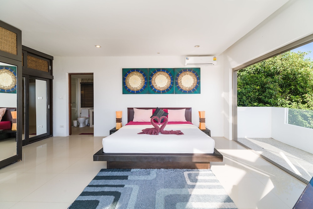 Tropical Sea View Villa 7/14