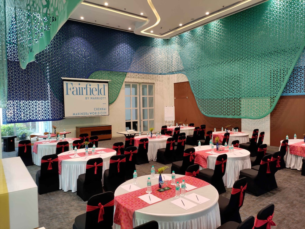 Fairfield By Marriott Chennai Mahindra World City 24/32