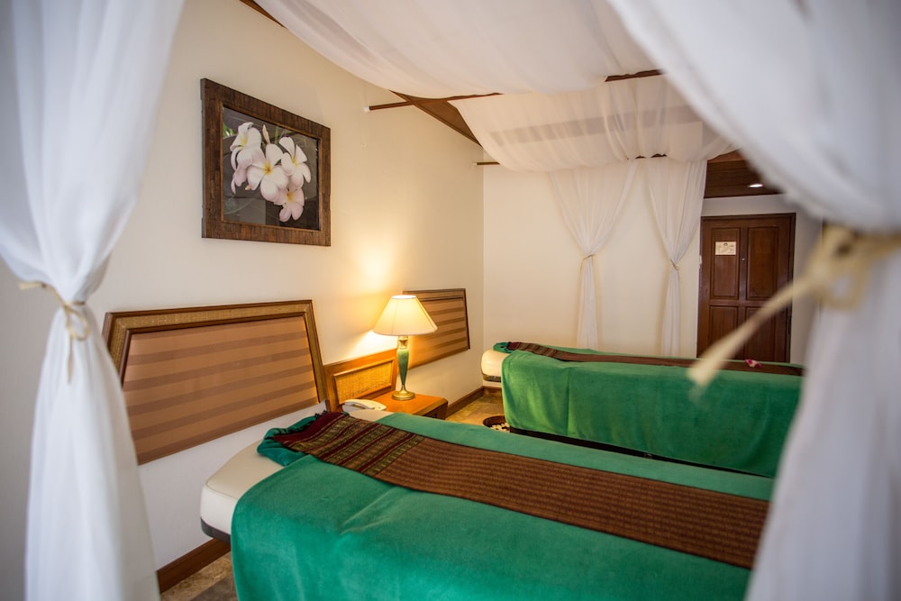 Maneechan Resort 23/75