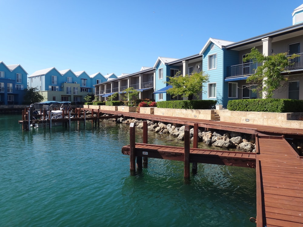 C Mandurah Resort and Serviced Apartments 41/47