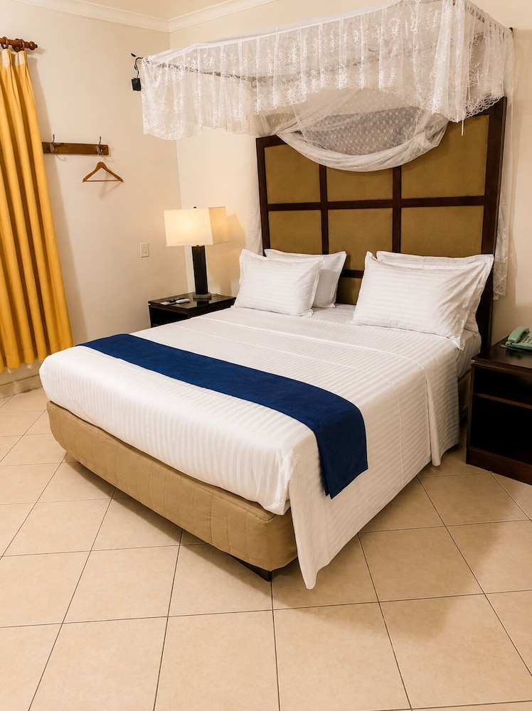 Shamool Inn Hotel 12/50
