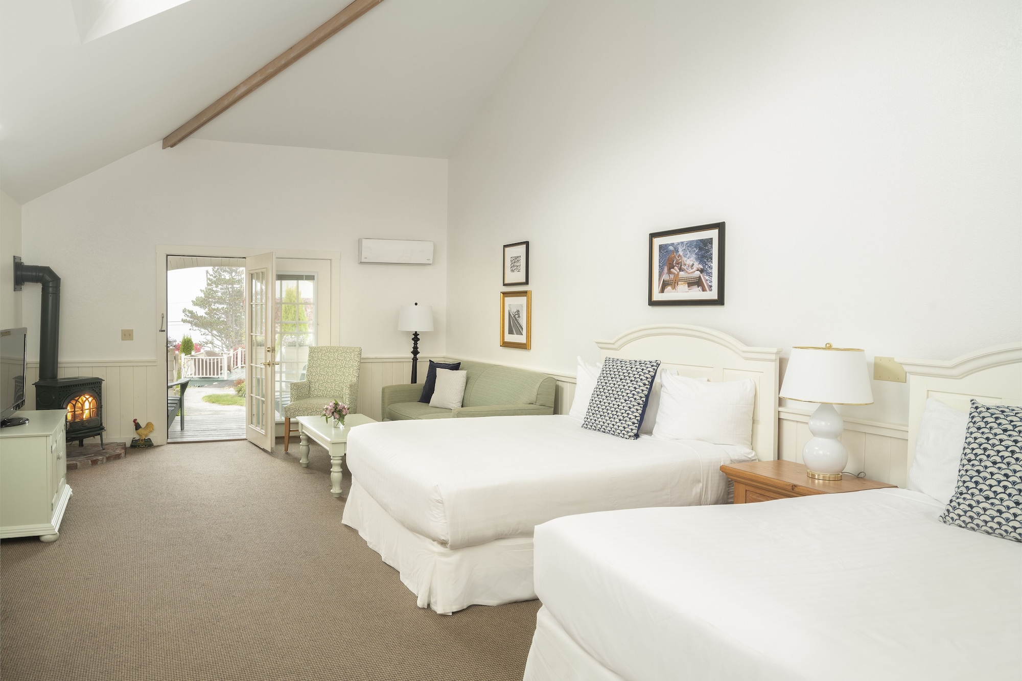 Deluxe, Lodge, 2 Queen Beds, Ocean View, Balcony