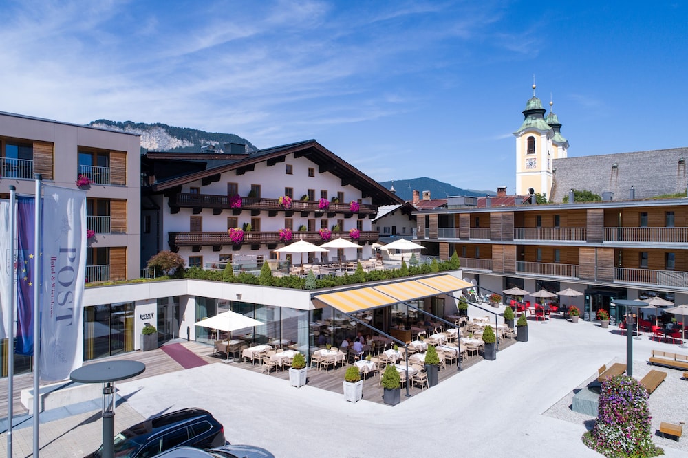 HOTEL POST 28/36
