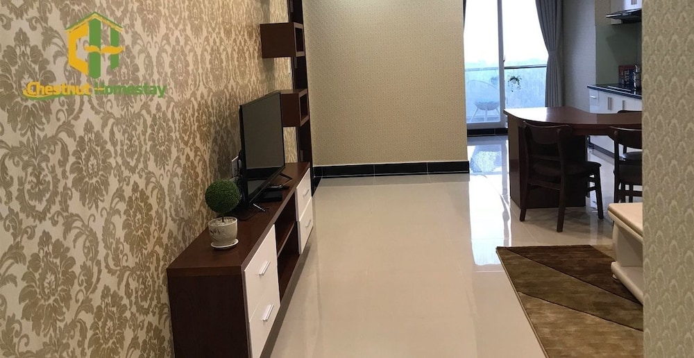 Chestnut Homestay 18/24