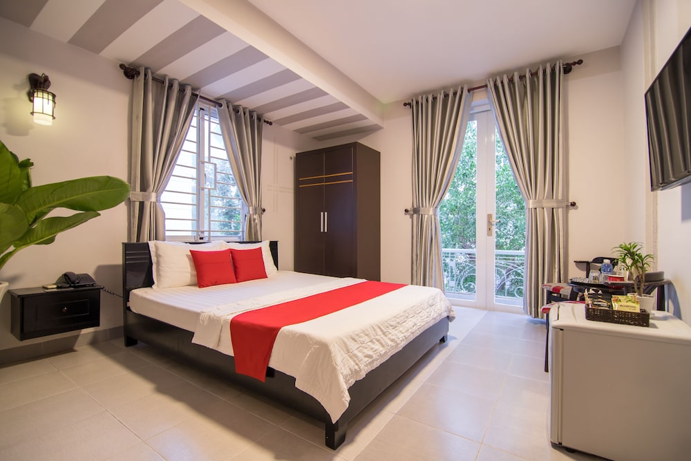 Bin Bin Hotel 1 16/23