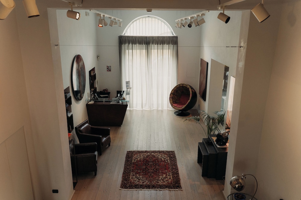 Palazzo Guiscardo 11/77