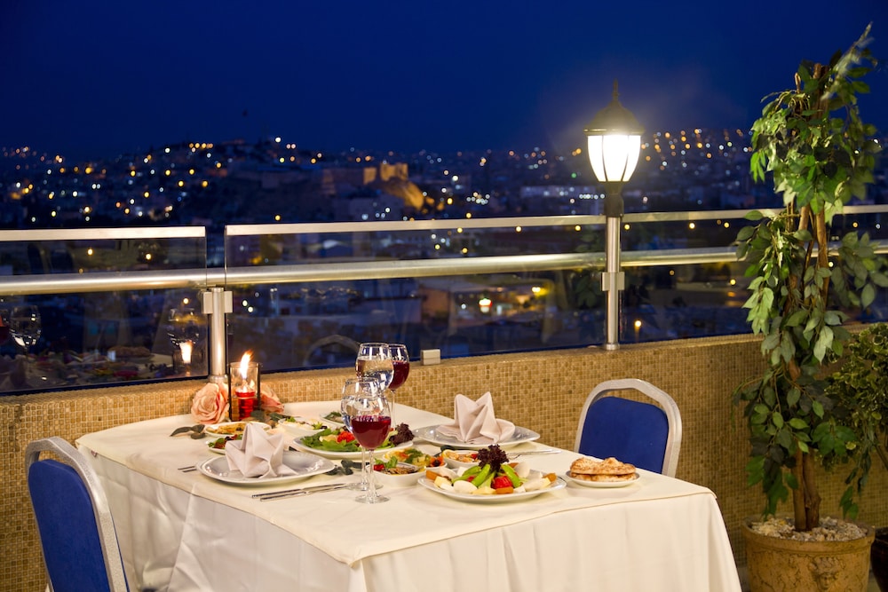 Grand Hotel Gaziantep 58/68