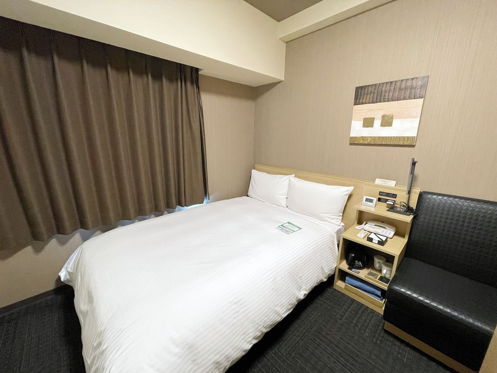 HOTEL ROUTE-INN Osaka Takaishi Hagoromo Ekimae 10/35