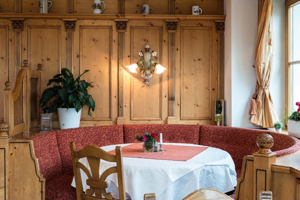 Landhotel Huber Am See 29/45
