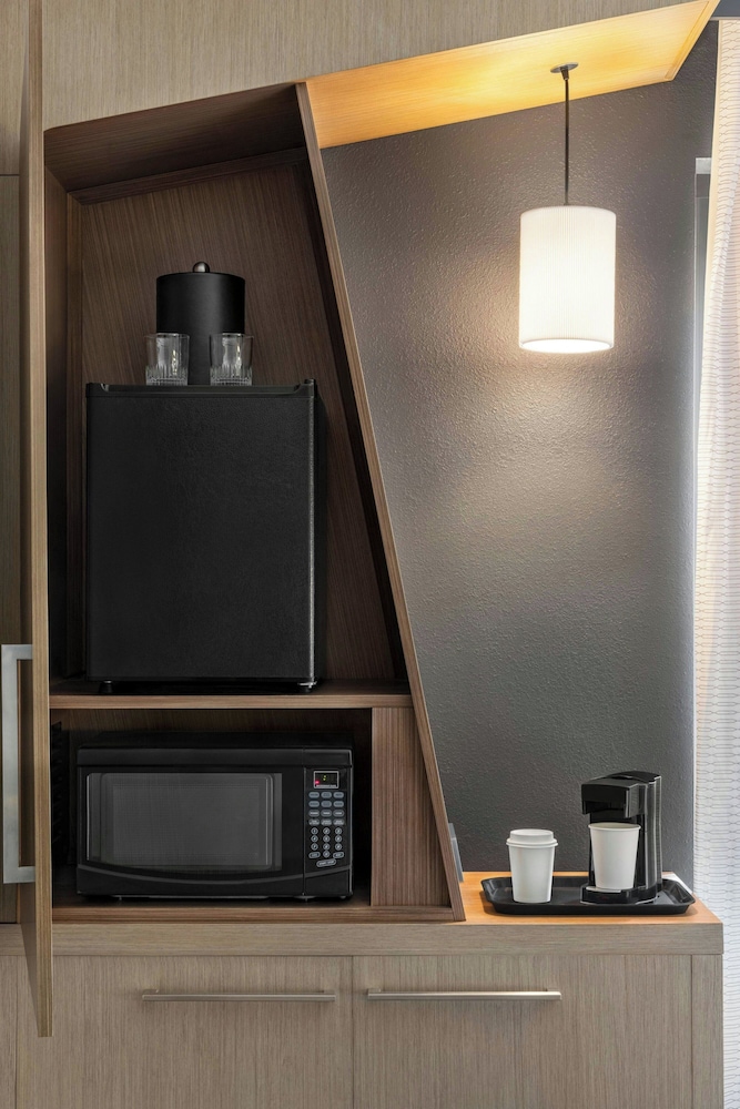 Courtyard by Marriott Wilkes-Barre Arena 10/48