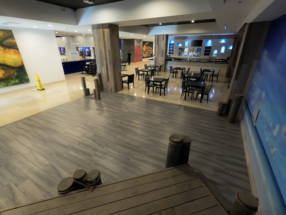 Costa Bahia Hotel and Convention Center 4/41