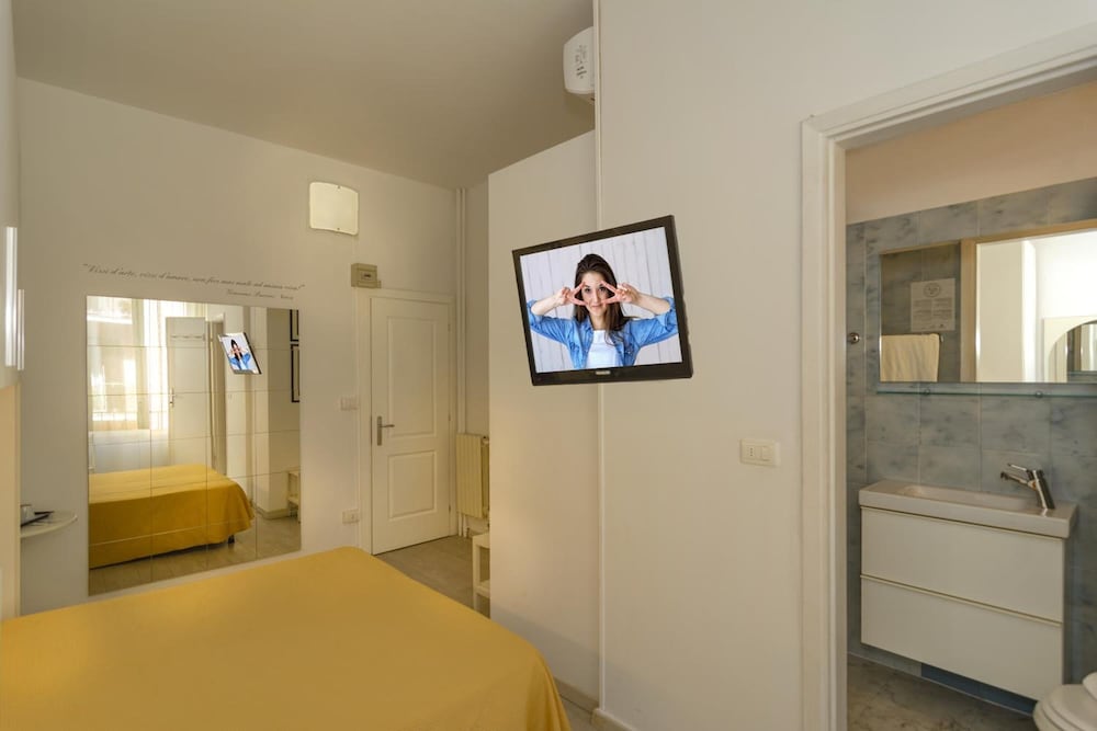 City Hotel 19/50