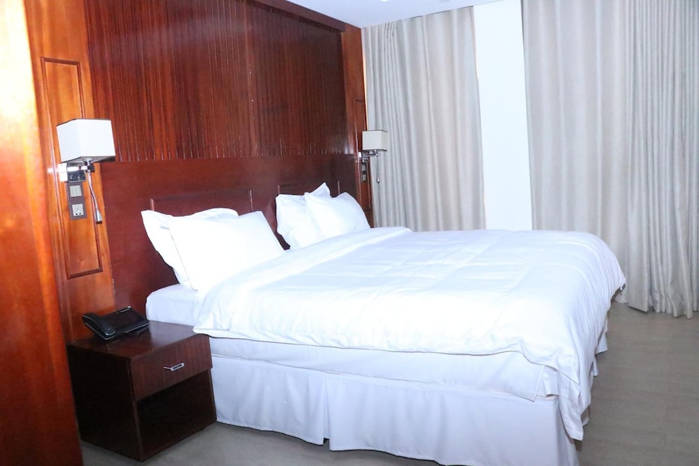 Sainte Famille Hotel 27/47