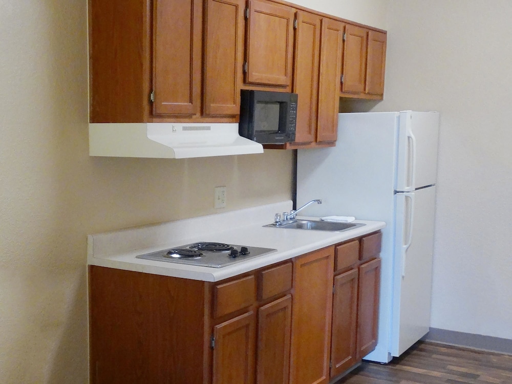 Extended Stay America Bakersfield - Chester Lane 4/51