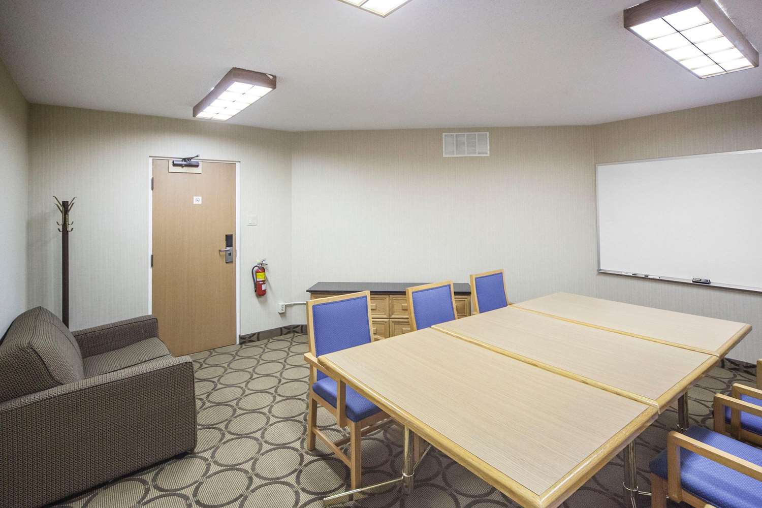 Comfort Inn West Edmonton 9/12