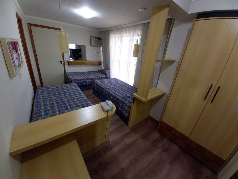 Astron Suites Sao Jose dos Pinhais 26/54