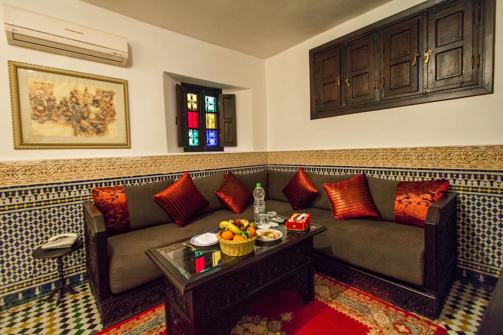 Riad Myra 34/75