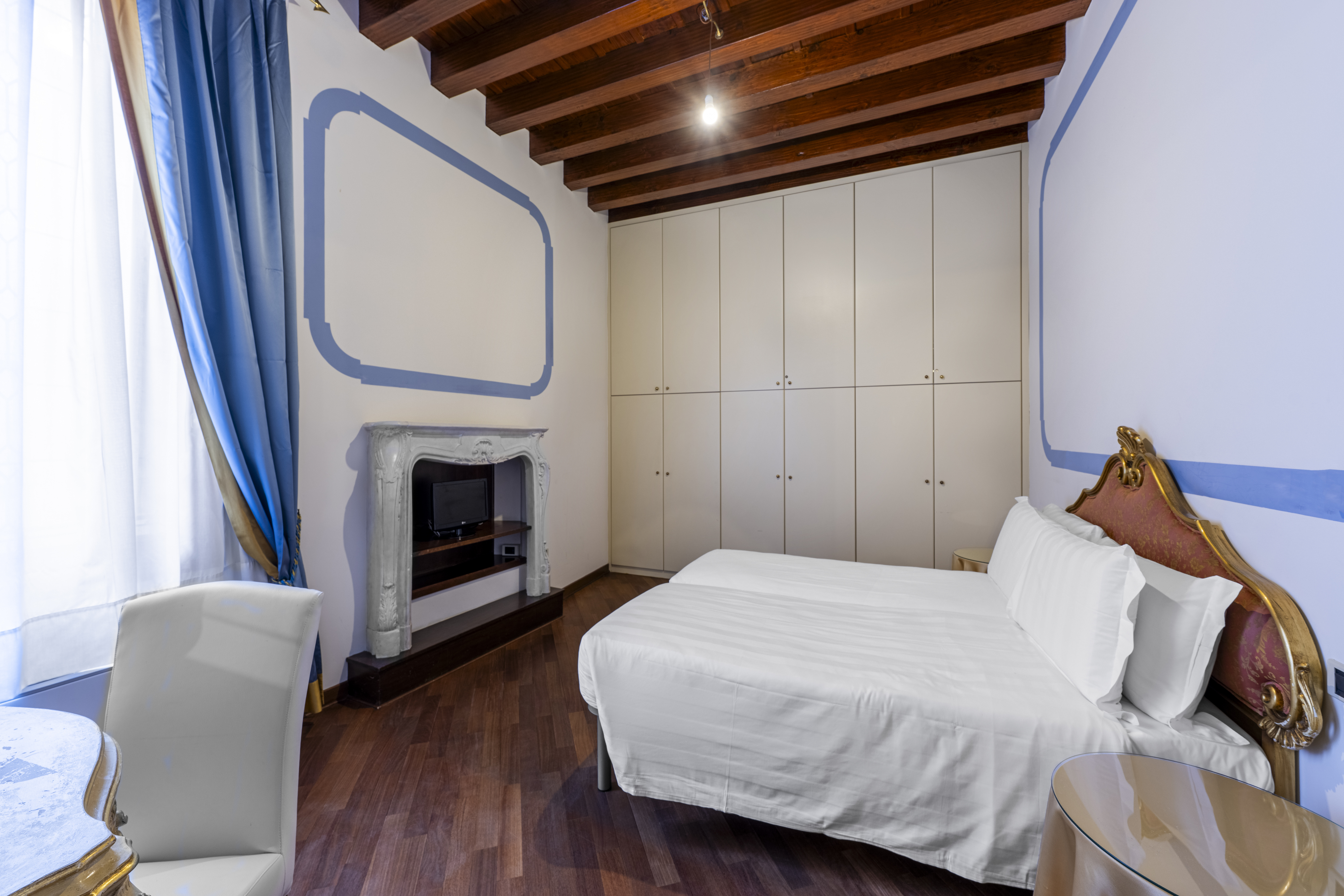 FAMILY SUITE, ANNEX