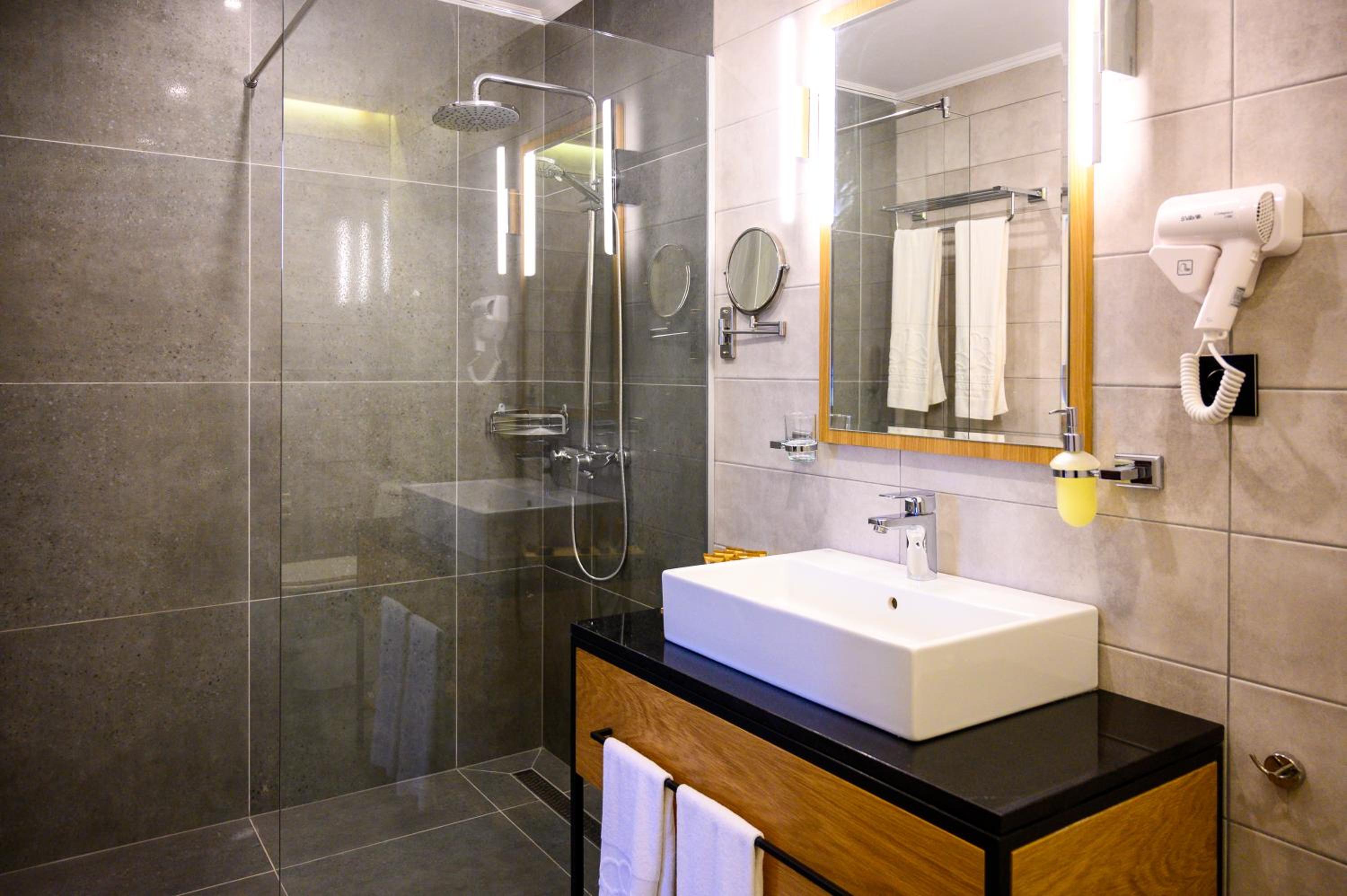 2 Bedrooms, Royal, Beach House